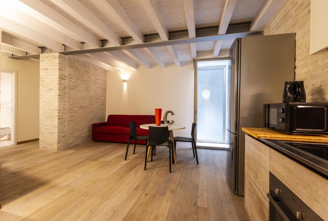 Suite Corallo - Smart Holiday Mântua Exterior foto